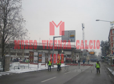 Viale G. Trissino direzione Curva Nord