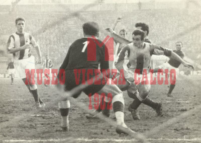 6-1-1957 Bologna-L.R. Vicenza 1-1
