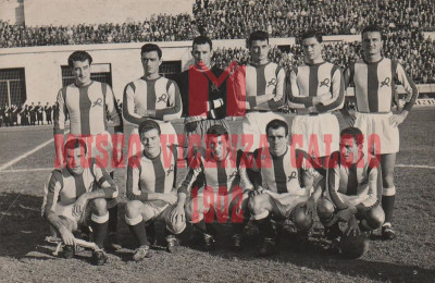 21-12-1958 Bari-L.R. Vicenza 2-2