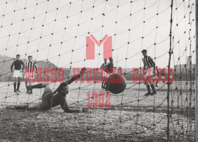 29-12-1957 L.R. Vicenza-Bologna 3-2