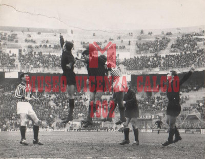 29-03-1964 Milan-Vicenza 2-1 