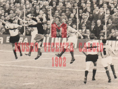 11-4-1965 Vicenza-Inter 1-1