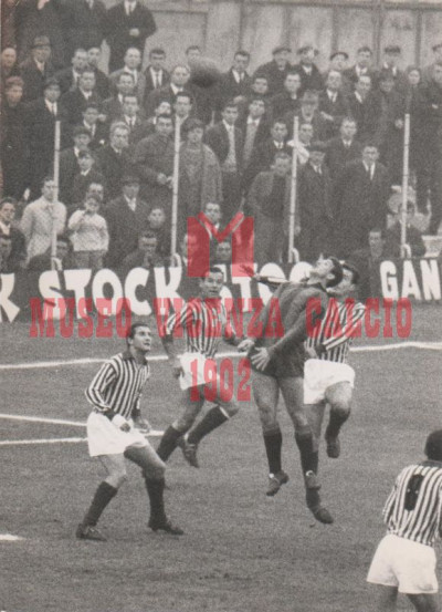 15-11-1964 Vicenza-Catania 2-0