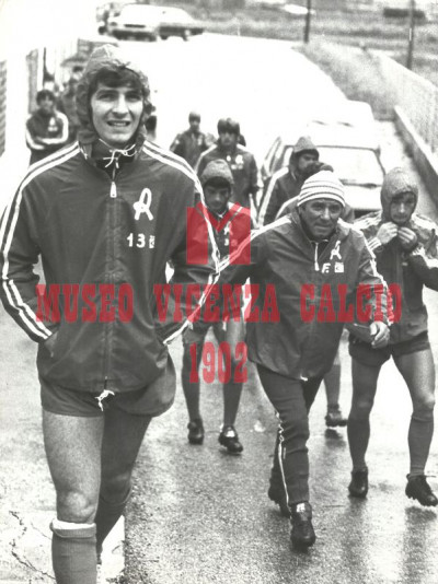 Paolo Rossi e G.B. Fabbri durante la preparazione atletica.