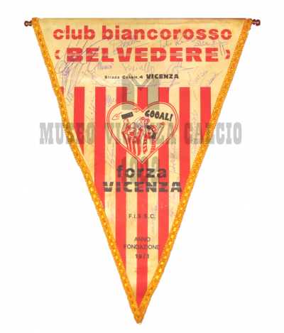 Gagliardetto club biancorosso Belvedere, anni '80